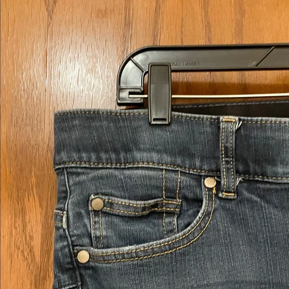 TORRID UEC Women’s Size 16 Regular Dark Blue Skinny Jeans 👖bombshell skinny - Picture 5 of 11